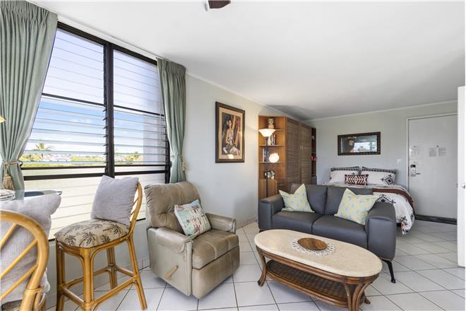 Kihei condo rental: Kihei Akahi - 1BR Condo #C401