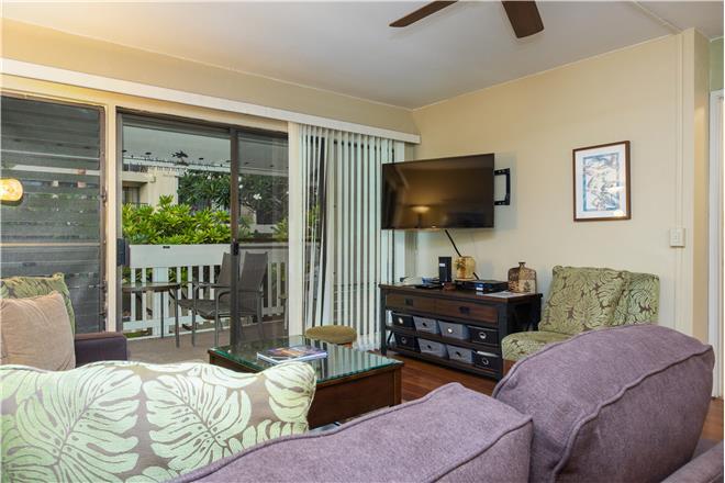 Kihei condo rental: Kihei Akahi - 2BR Condo Garden View #B205