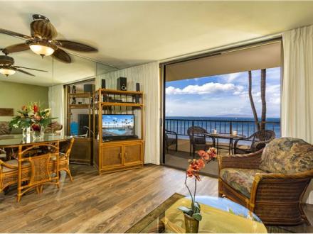 Sugar Beach - 1BR Condo Beach View #334