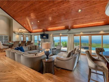 Captain Cook vacation rental: Bay View Farms Estate House - 3BR Home