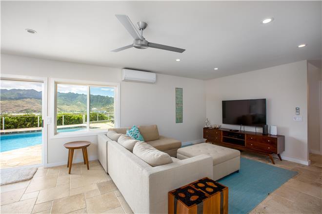 Princeville vacation rental: Hale Maunalua - 4BR Home