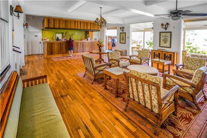 Kapaa condo rental: Islander on the Beach - 1BR Condo #354