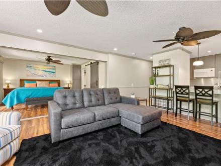 Maunaloa condo rental: Ke Nani Kai - 2BR Condo #149