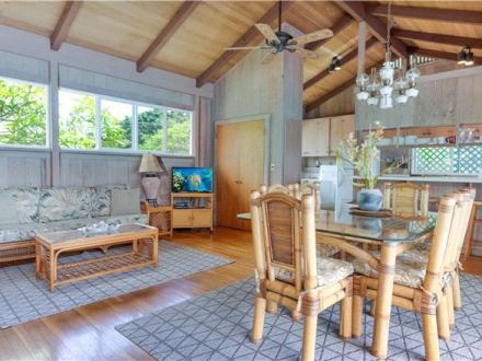 Captain Cook condo rental: Manini Beach Breath Taker - 2BR Home