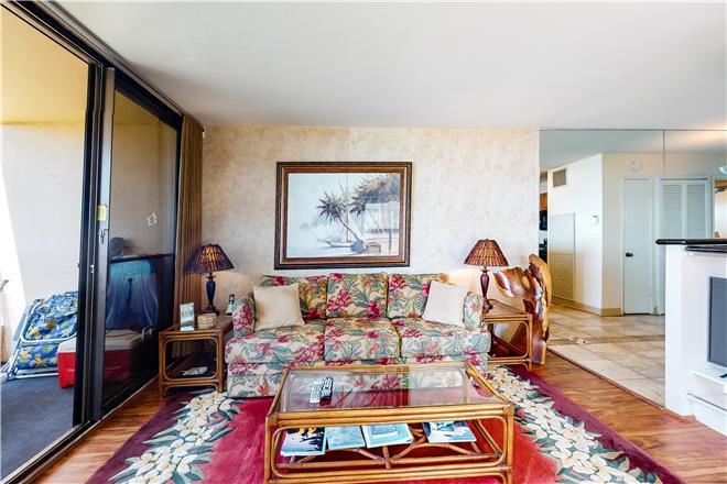 Kihei condo rental: Sugar Beach Resort - 1BR Condo #213