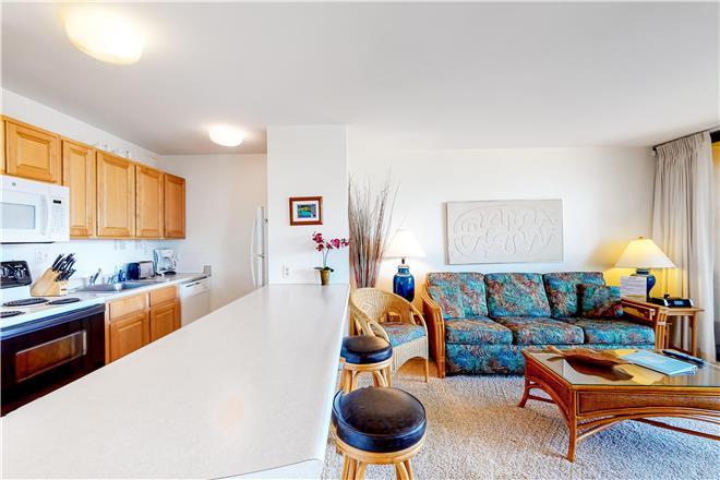 Kihei condo rental: Sugar Beach Resort - 1BR Condo #PH04