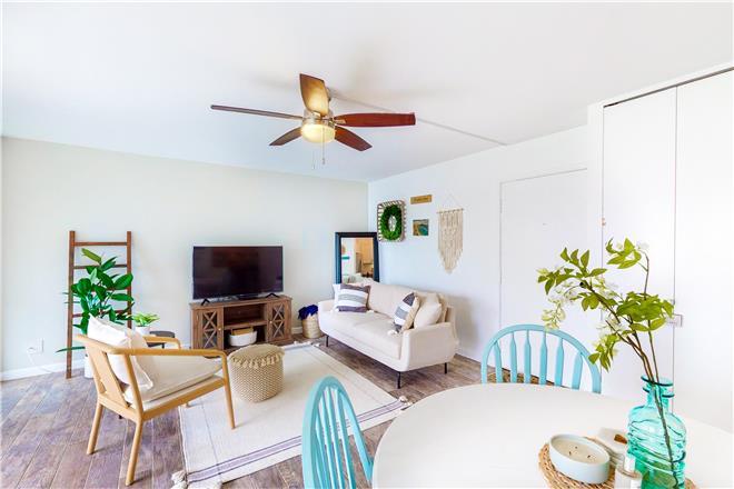 Honolulu condo rental: The Keoniana - 1BR Condo #111