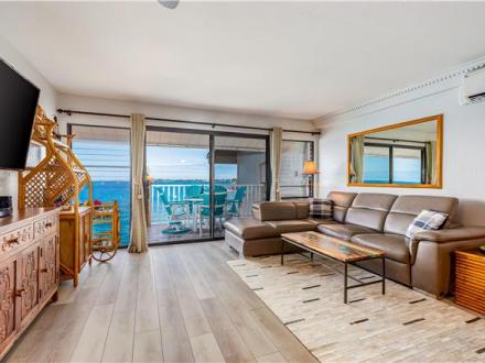 Kona condo rental: The Sea Village - 2BR Condo #1302