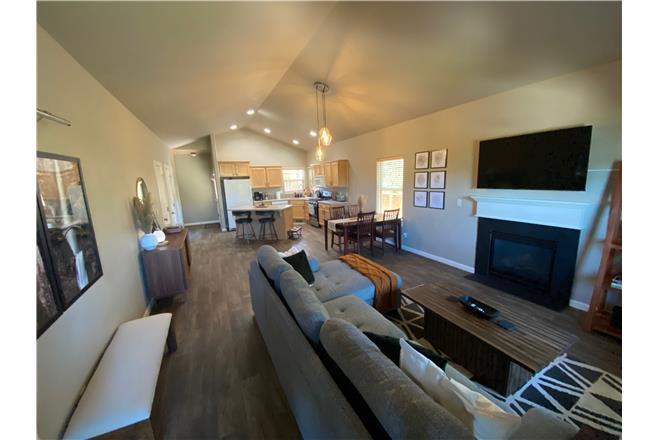 Bend vacation rental: Beaumont - 3BR Home