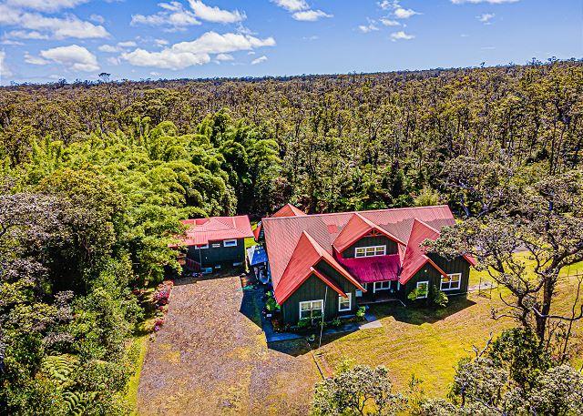 Volcano vacation rental: Dancing Volcano Estate