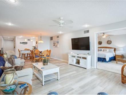 St. Augustine condo rental: The Hibiscus Resort - Hale Mahana - 3BR Condo Ocean View #D202