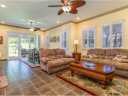 Kapolei vacation rental: Coconut Plantation - 4BR Villa #1100-2