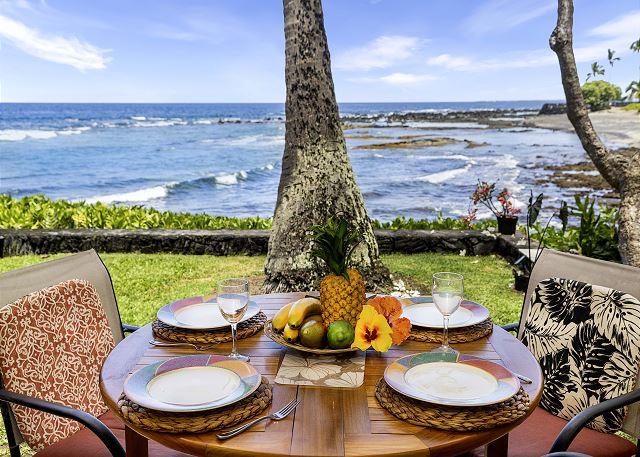 Kailua Kona condo rental: Keauhou Kona Surf and Racquet Club Townhouse - 2BR Condo King #197