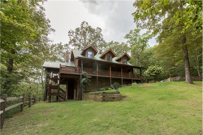 Turtletown vacation rental: Fightingtown Creek Retreat - 5BR Home