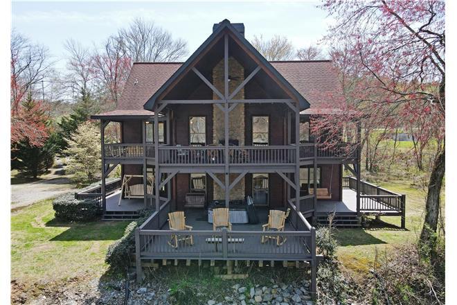 Rocky Top River Retreat - 5BR Home