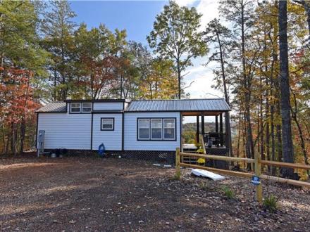 Turtletown vacation rental: Sweet Creek Retreat - 1BR Home