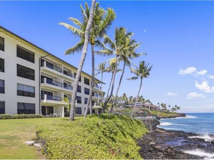 Koloa condo rental: Poipu Shores - 2BR Condo #102A