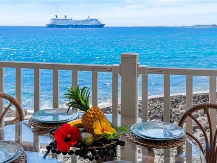 Kona condo rental: Sea Village - 2BR Condo Ocean Front #4108