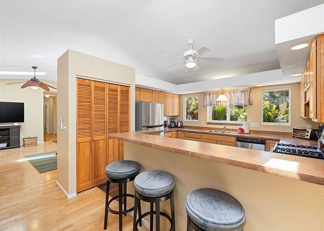 Magic Sands Light Hawaii Oasis - 3BR Home King photo 5