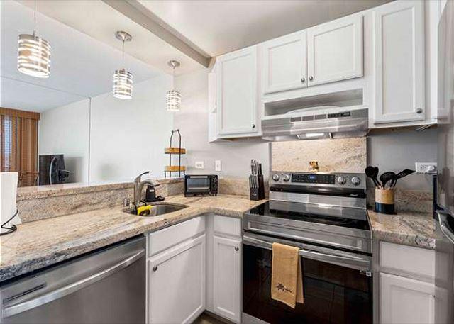 Kailua Kona condo rental: Kona Alii - 1BR Condo King #407