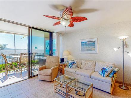 Wailuku condo rental: Maalaea Banyans - 1BR Condo #214