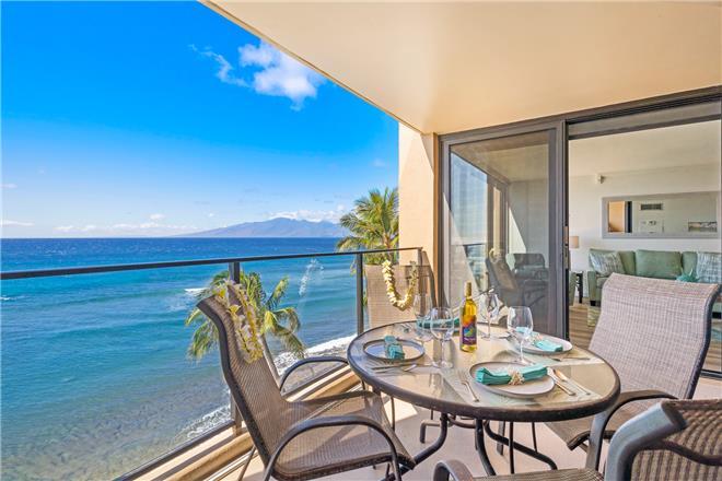 Lahaina condo rental: Mahana - 1BR Condo Beach View #718