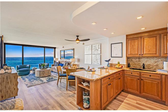 Lahaina condo rental: Mahana - 1BR Condo Beach View #1118
