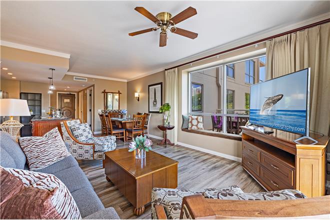Lahaina condo rental: Honua Kai Konea - 2BR Condo Beach View #232