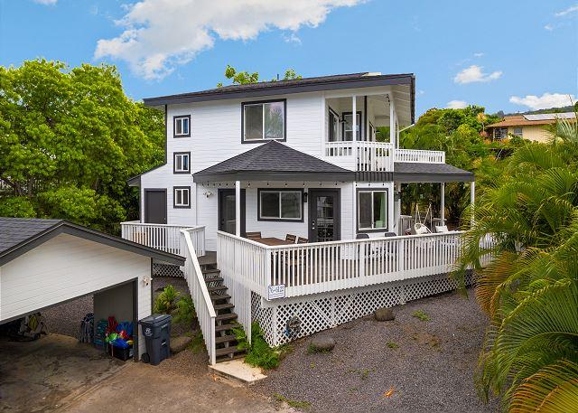 Kailua Kona vacation rental: Royal Point Modern Hale - 3BR Home King