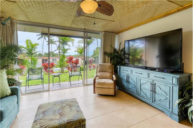 Lahaina vacation rental: Bamboo Bungalow - 1BR Home