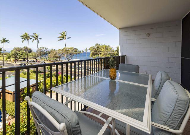 Maui Parkshore - 2BR Condo Ocean View King #404 photo 3