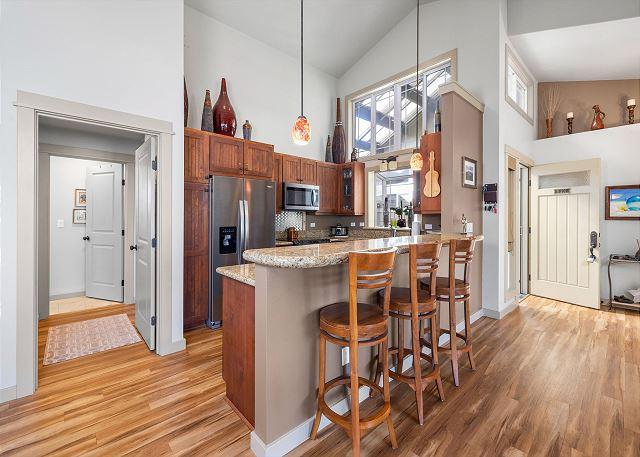 Kailua Kona condo rental: Alii Park Place - 3BR Condo King #N-202