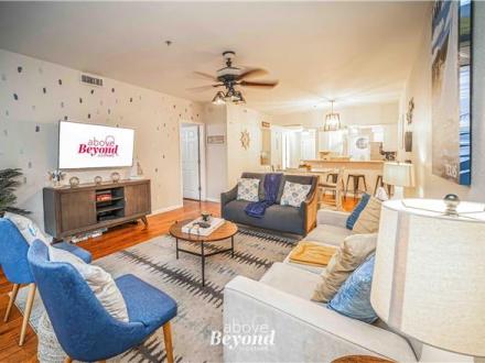 Round Rock condo rental: Meet Me At The Lake - 3BR Condo