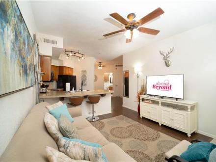 Lago Vista condo rental: The Cozy Enclave - 1BR Condo