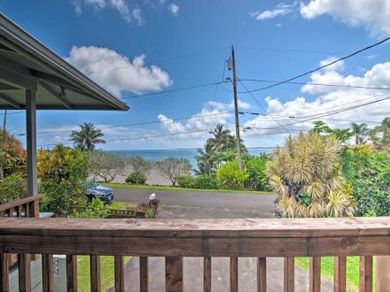 Hilo vacation rental: Kai Cottage - 2BR Home Ocean View