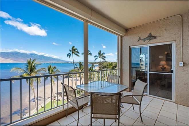 Kihei condo rental: Menehune Shores - 2BR Condo #609