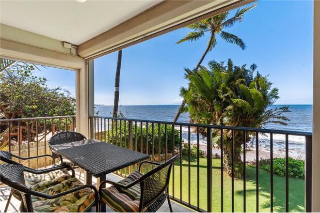 Kihei condo rental: Kihei Beach - 2BR Condo #210