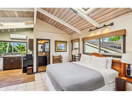 Koloa vacation rental: Ohana Retreat - 10BR Home