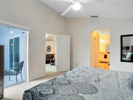 Kissimmee vacation rental: Beautiful 4 Bedroom 3 Bathroom pool & spa Villa - 4BR Home + Private Pool + Private Hot Tub