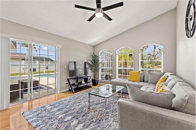 Davenport vacation rental: Waterview 3 bed in Sunridge Woods - 3BR Home