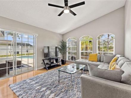 Davenport vacation rental: Waterview 3 bed in Sunridge Woods - 3BR Home