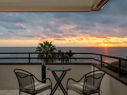 White Sands Village - 2BR Condo Ocean View King #313