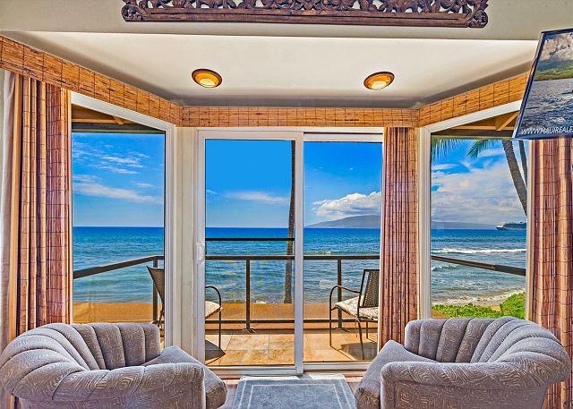 Lahaina condo rental: Puamana 272-3 Oceanfront