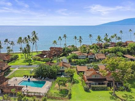 Lahaina condo rental: Puamana 105-1 Garden View