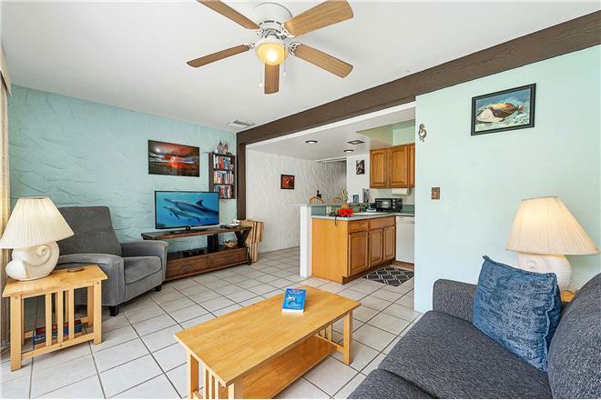 Kona condo rental: Casa De Emdeko - 1BR Condo #B122
