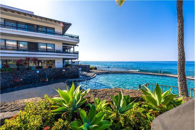 Kona condo rental: Casa De Emdeko - 1BR Condo #B123