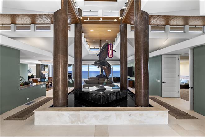 Kona vacation rental: Hale Nai'a - 3BR Home Beach View