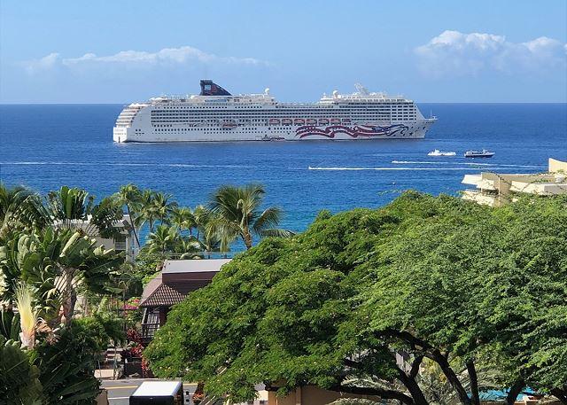Kona Pacific - 1BR Condo Ocean View King #E734 photo 2