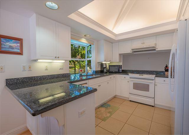 Villas of Kamali'i - 3BR Condo King #30 photo 5
