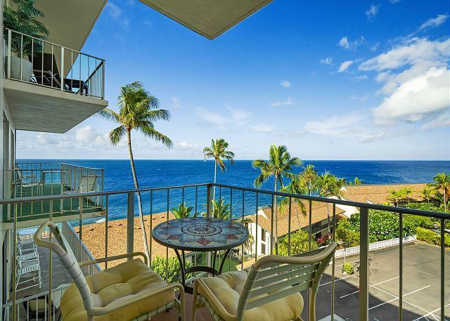 Poipu condo rental: Sunset Kahili - 1BR Condo #402